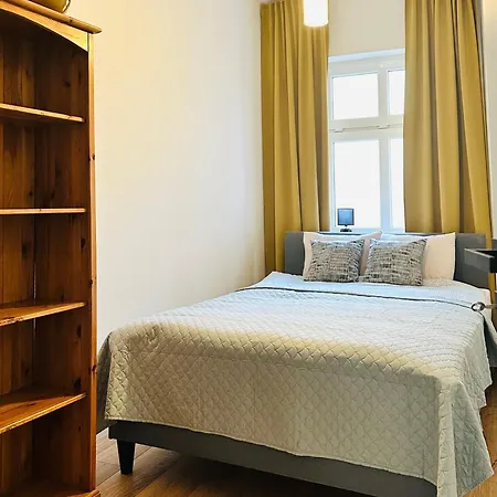 Strzelecka Old Town * Poznan